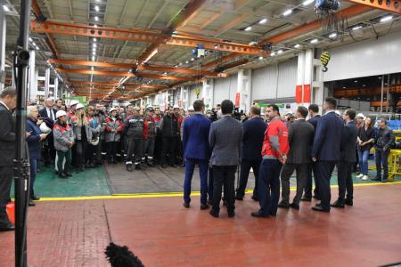 Г.А. Зюганов посетил Кировский завод в Санкт-Петербурге