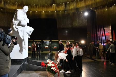 «Дорогой отцов-победителей». Г.А. Зюганов посетил Музей Победы в городе Москве