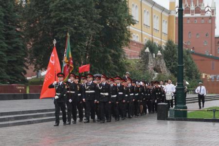Поклон победителям