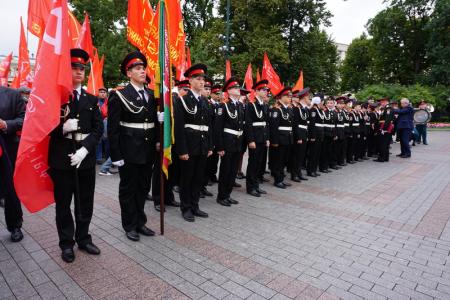 Поклон победителям