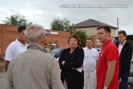 Астраханская область. Кандидаты в депутаты Госдумы Н.В. Арефьев и Х.А. Аитов провели 12 встреч с избирателями за 4 дня