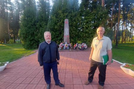 Москва. "Народная приемная" КПРФ в ВАО. Акулово - райский уголок столицы с проблемами  «выше крыши»