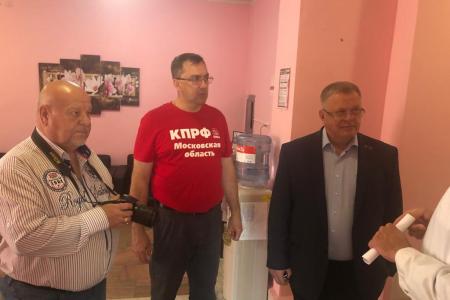 Московская область. Депутат КПРФ Александр Наумов: «Доступные и бесплатные здравоохранение и образование должны быть для всех граждан России!»