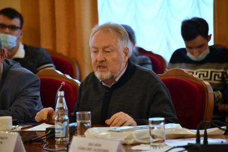 Россия сегодня и завтра: стратегии развития и модели будущего. Круглый стол фракции КПРФ в Государственной Думе