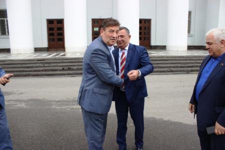 Лидер ставропольских коммунистов Виктор Гончаров: Добиваться проведения честных выборов!