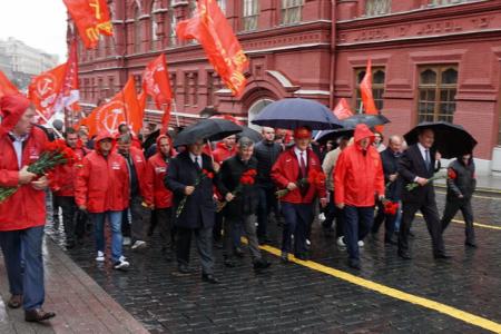 Поклон победителям