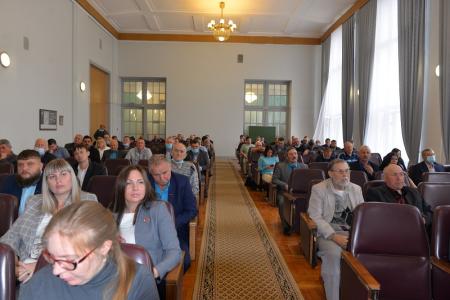 Съезд народных депутатов Новосибирской области и Кузбасса начал свою работу