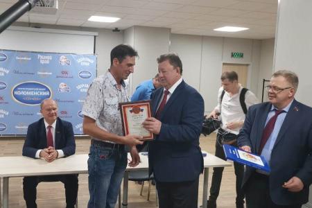 Делегация коммунистов во главе с лидером КПРФ Г.А. Зюгановым посетила Коломенский хлебокомбинат
