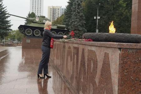 Возложение цветов в Перми в годовщину окончания Второй Мировой войны