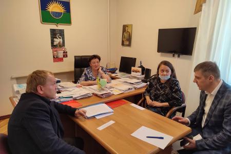 Фракция КПРФ внесла предложения в план законопроектных работ Тюменской областной Думы на 2022 год