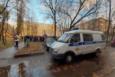 Сергей Обухов на встрече с избирателями Измайлово: Безумный трамвайный проект-распил должен быть отменён!