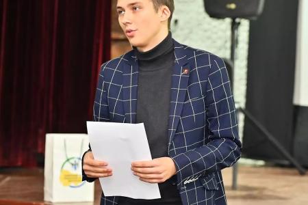 Новосибирские комсомольцы: «Новое видео Пивоварова — ложь и бред»