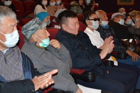 Республика Калмыкия. Общество слепых поблагодарило КПРФ за спонсорскую помощь