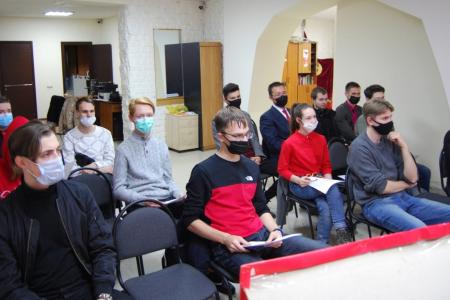 В Саратовском горкоме КПРФ прошёл пленум Комсомола, приуроченный ко дню его создания