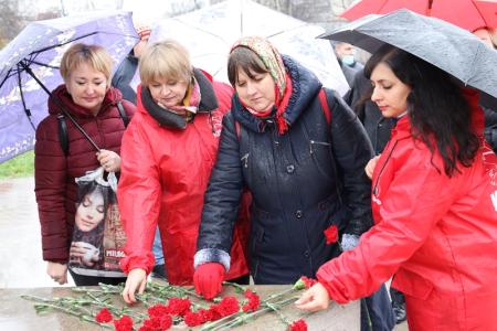 Ярославские коммунисты и комсомольцы отметили 103-ю годовщину ВЛКСМ