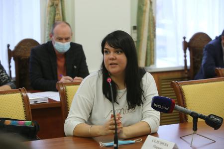 Денис Сидоров предложил увеличить финансирование службы по контролю за бездомными животными в Рязани