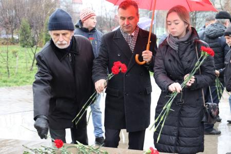 Ярославские коммунисты и комсомольцы отметили 103-ю годовщину ВЛКСМ