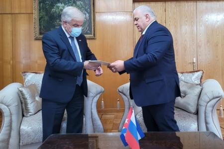 Состоялась рабочая встреча Казбека Тайсаева с Послом Республики Куба Хулио Антонио Гармендия Пеньи