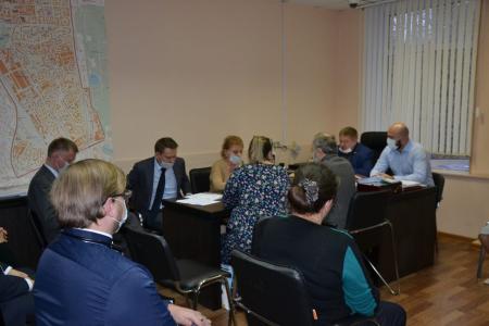 Москва. Сергей Обухов выступил на заседании Совета депутатов района Соколиная гора ВАО: Бюджетный процесс, «забастовка» дворников района, дискуссия с главой