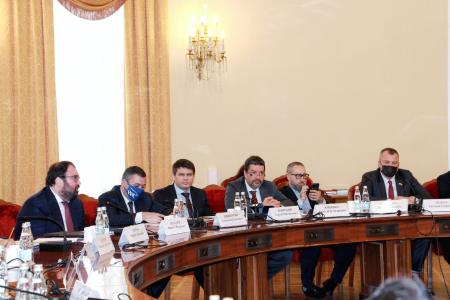 Александр Ющенко принял участие в расширенном заседании Комитета Госдумы по информполитике