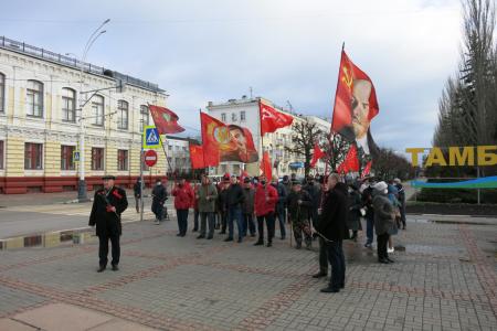 Тамбов отмечает праздник Великого Октября