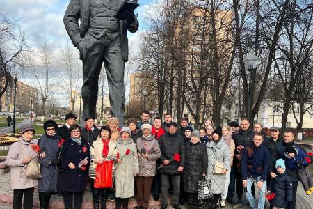 Подмосковные коммунисты: Мы продолжатели дел Великого Октября!