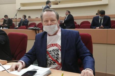 Саратовская область. Бюджет под черным полотном