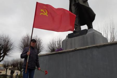 Годовщину Великой Октябрьской социалистической революции отметили в Калининграде