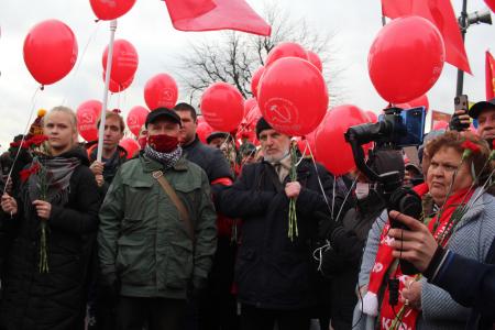 Годовщину Великого Октября, несмотря на запреты, отметили в Ленинграде