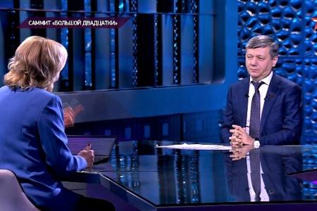 Дмитрий Новиков на телеканале «Звезда»: «Большая двадцатка» не решит проблемы капитализма»