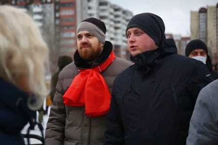 Екатеринбург. Массовый пикет против QR-кодов