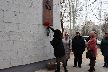 Волгоградская область. Женщины выбирают социализм!