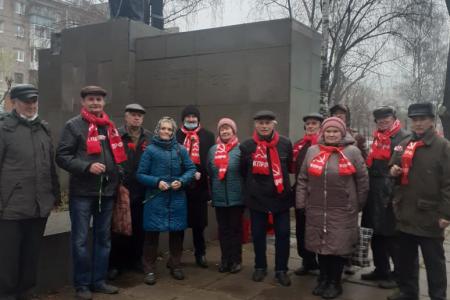 Удмуртия достойно встретила 104-ю годовщину Великой Октябрьской социалистической революции