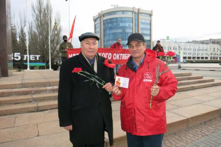 Тамбов отмечает праздник Великого Октября