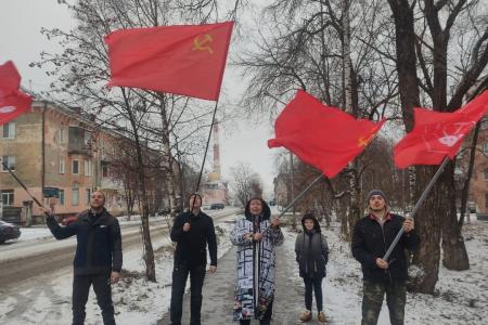 Прикамские коммунисты торжественно отметили 104-ю годовщину Великого Октября