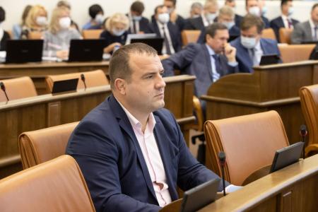 Красноярский край. Краевые депутаты КПРФ выступили против плана приватизации и предложенного властями проекта бюджета края