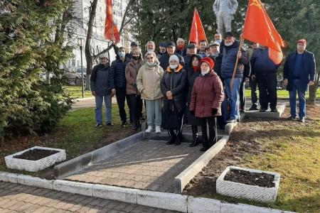 Подмосковные коммунисты: Мы продолжатели дел Великого Октября!