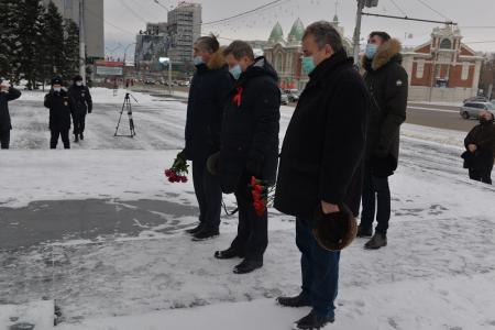В Новосибирске отметили 104-ю годовщину Великой Октябрьской социалистической революции