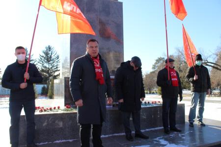 Коммунисты Приамурья отметили 104-ю годовщину Великого Октября