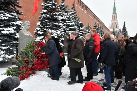 «Имя Сталина - это путеводная звезда!»