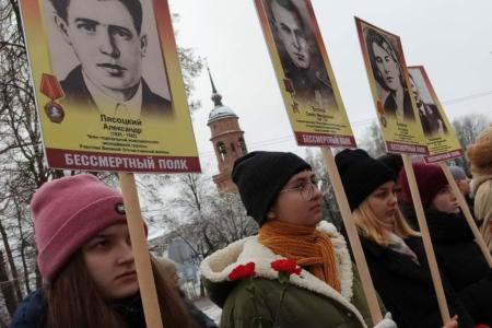 Калужские коммунисты и комсомольцы приняли участие в открытии памятника комсомольцам-подпольщикам