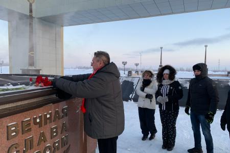На Ямале прошла комсомольская акция, посвященная 100-летию СССР