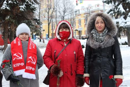 Ярославские коммунисты отметили День Рождения СССР
