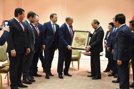 Г.А. Зюганов встретился в Москве с Президентом Вьетнама Нгуен Суан Фуком