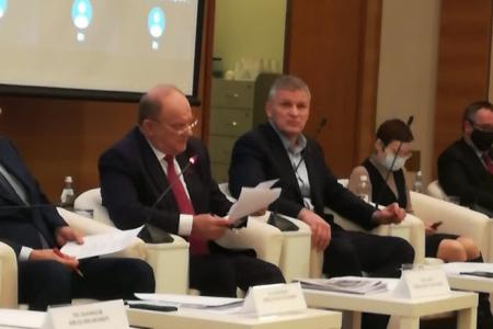 Ольга Алимова: "Катастрофа настигла страну, которая разрушив советскую систему борьбы с эпидемиями, встретила вызовы времени в полной неготовности"