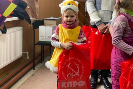 Делегация КПРФ во главе с К.К. Тайсаевым с рабочим визитом прибыла на Донбасс