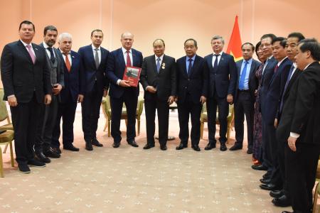Г.А. Зюганов встретился в Москве с Президентом Вьетнама Нгуен Суан Фуком