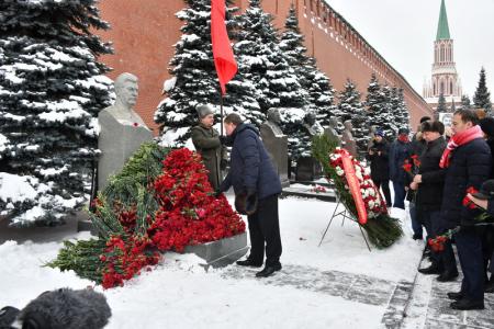 «Имя Сталина - это путеводная звезда!»