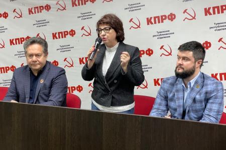 Завершилась рабочая поездка депутата Государственной Думы Анжелики Глазковой в Республику Тыва