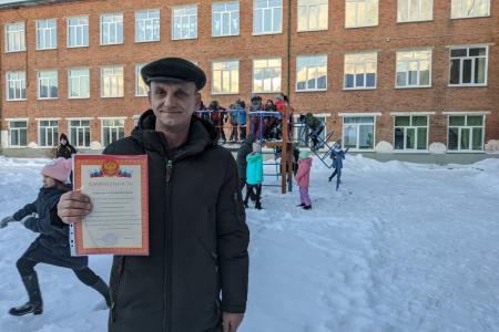 Свердловская область. "Месяц добрых дел" вместе с КПРФ